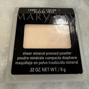 Discontinued Mary Kay Ivory 1 sheer mineral pressed powder, NIB